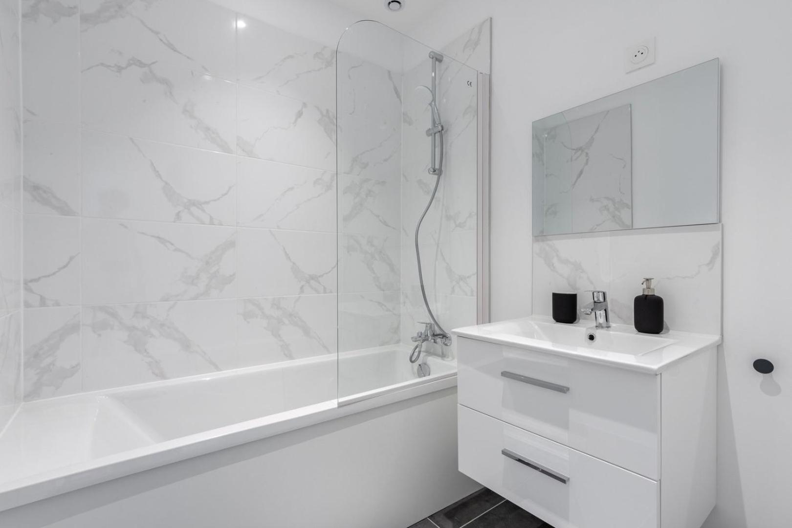 Charming Through-Apartment Renovated And Equipped! Marcq-en-Baroeul Esterno foto